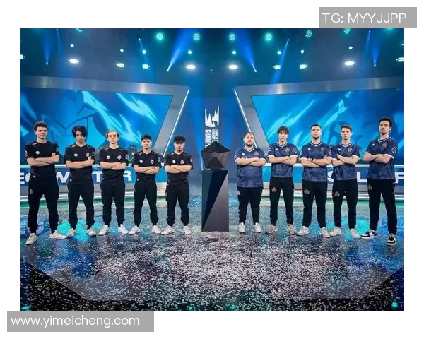 LOL战队小龙争夺战激烈进行中各队策略与配合的较量引发关注
